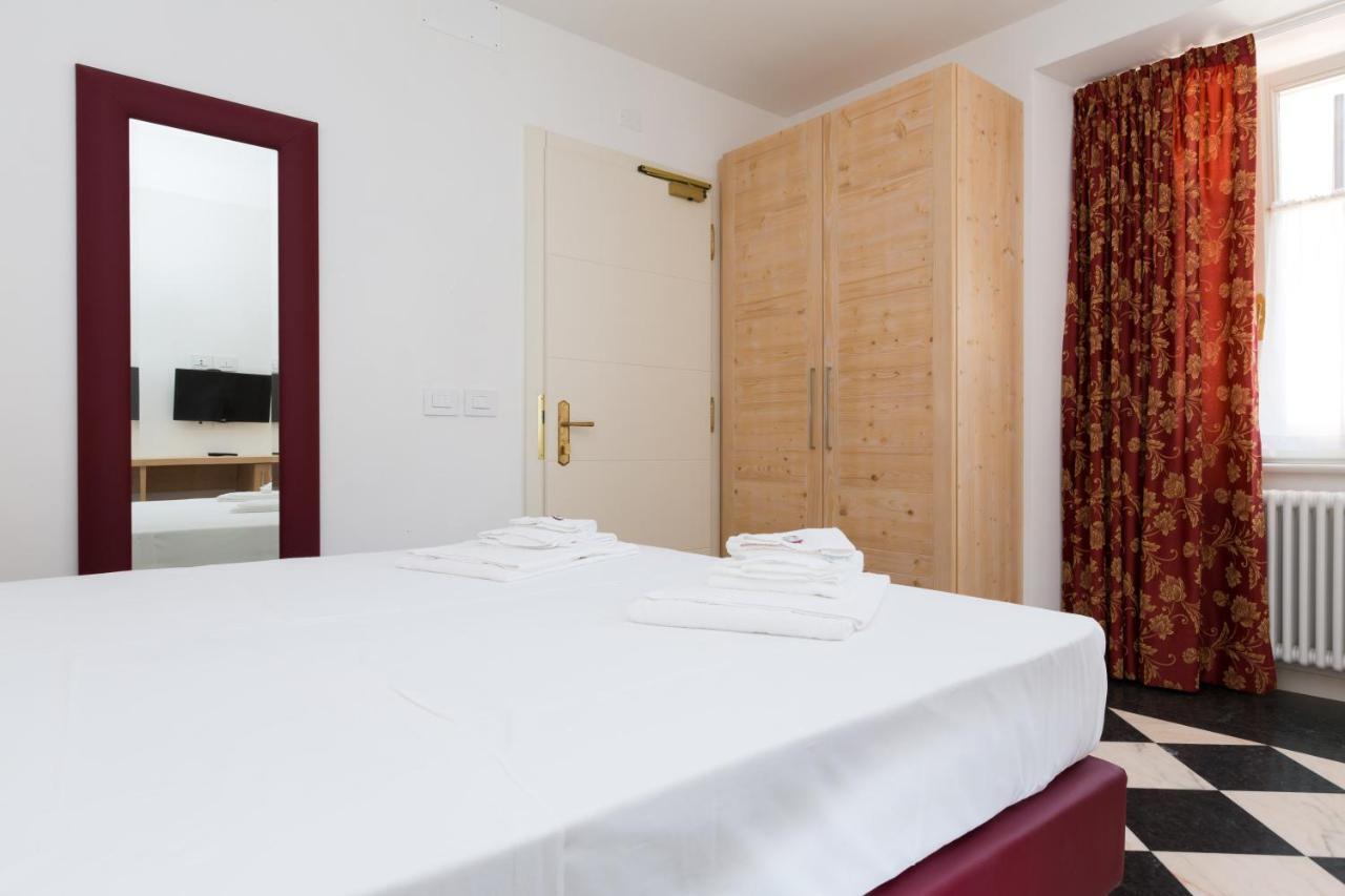 Colle Ameno Room And Breakfast Rovereto  Dış mekan fotoğraf